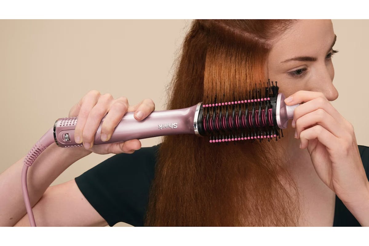 Shark Glossi 2-in-1 Hot Tool & Air Glosser | Lychee-2