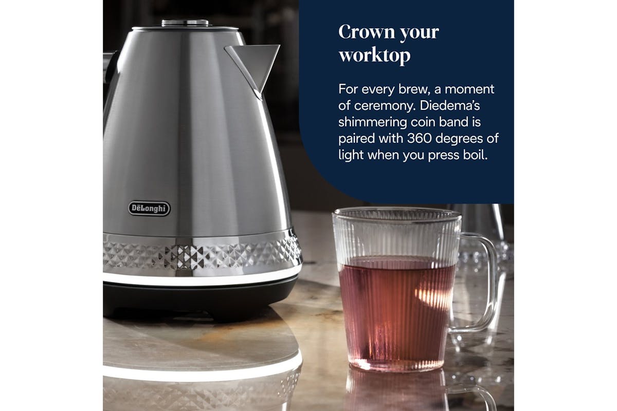 De'Longhi 1.7L Diadema Platium Kettle | KBV3001.M | Brushed Steel-4