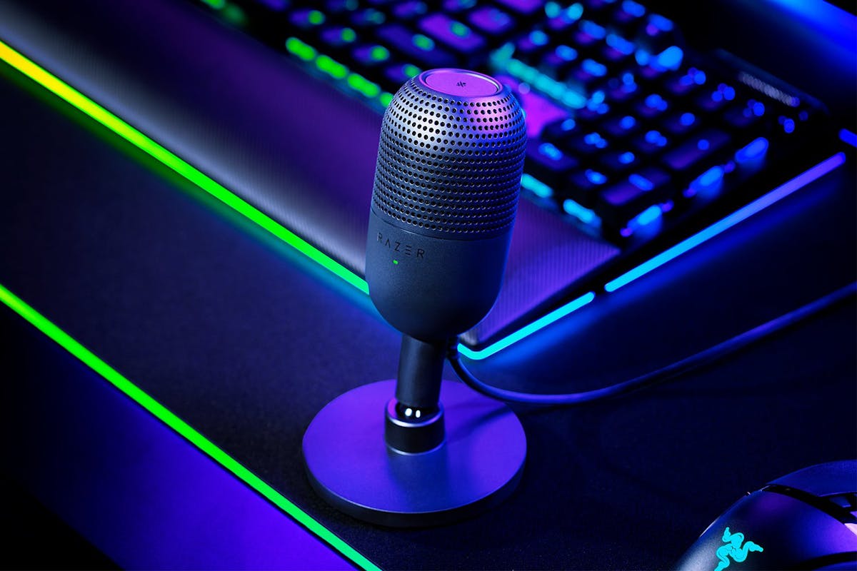Razer Seiren V3 Mini Ultra-Compact USB Microphone | Black-3