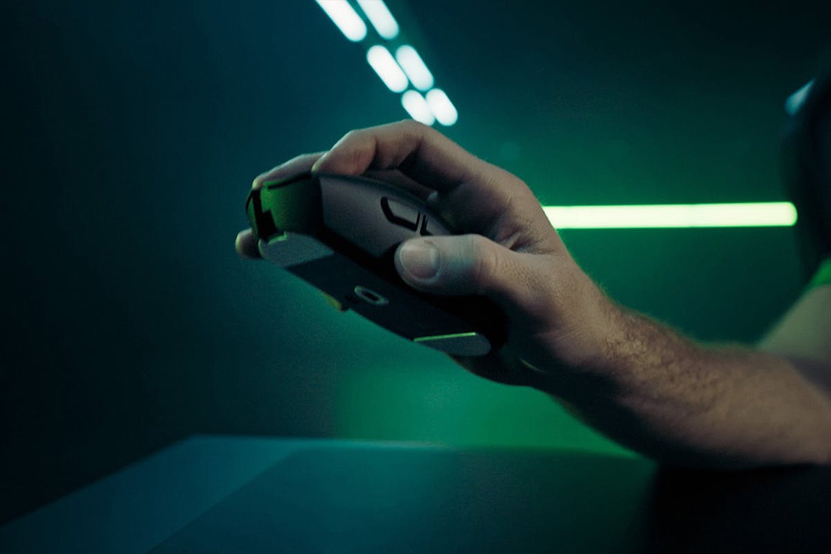 Razer DeathAdder V4 Pro Ultra-lightweight Wireless Gaming Mouse | Black-2