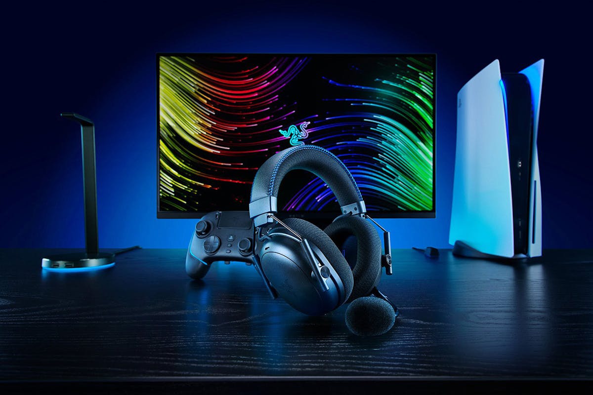 Razer BlackShark V3 Pro Over-Ear Wireless Gaming Noise Cancelling Headset | Black-5