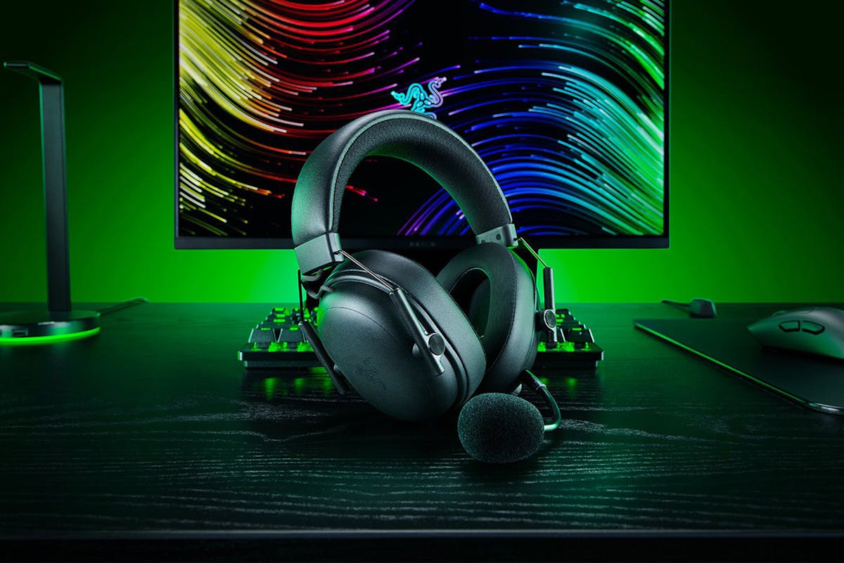 Razer BlackShark V3 Over-Ear Wireless Gaming Headset | Black-2