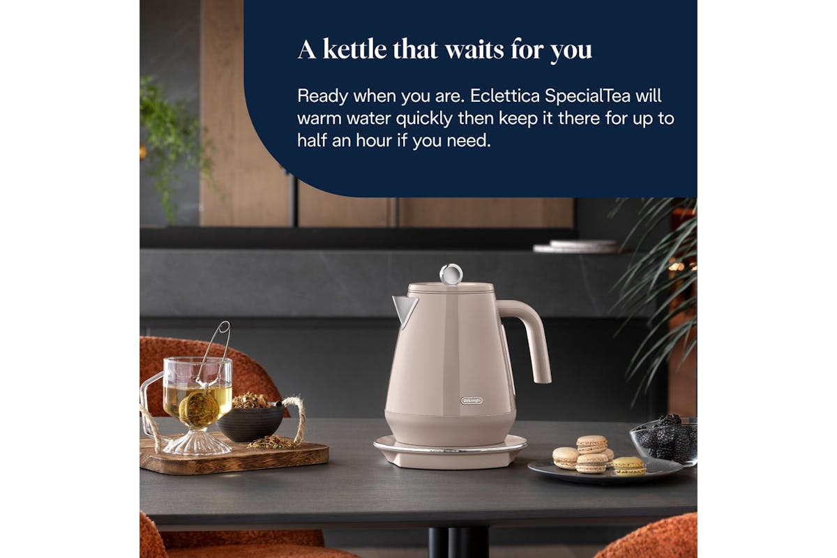 DeLonghi 1.7L Eclettica Special Tea Kettle | KBY3011.BG | Blissful Beige-5