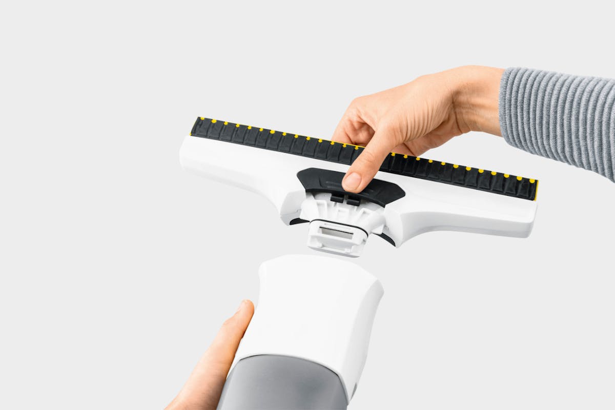Karcher WV 6 Plus N Window Glass Vac Vacuum Cleaner | 1.633-743.0-4