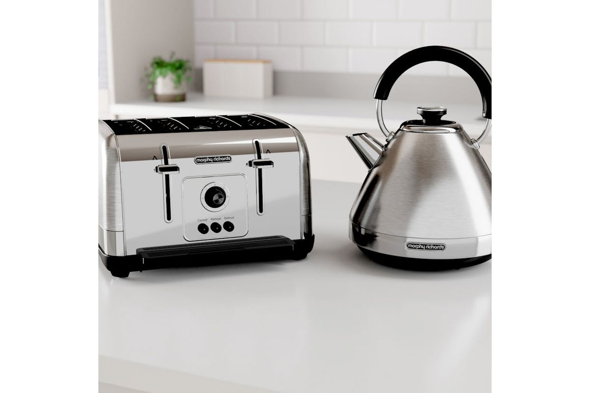 Morphy Richards 1.5L Venture Pyramid Kettle | Silver |100130-8