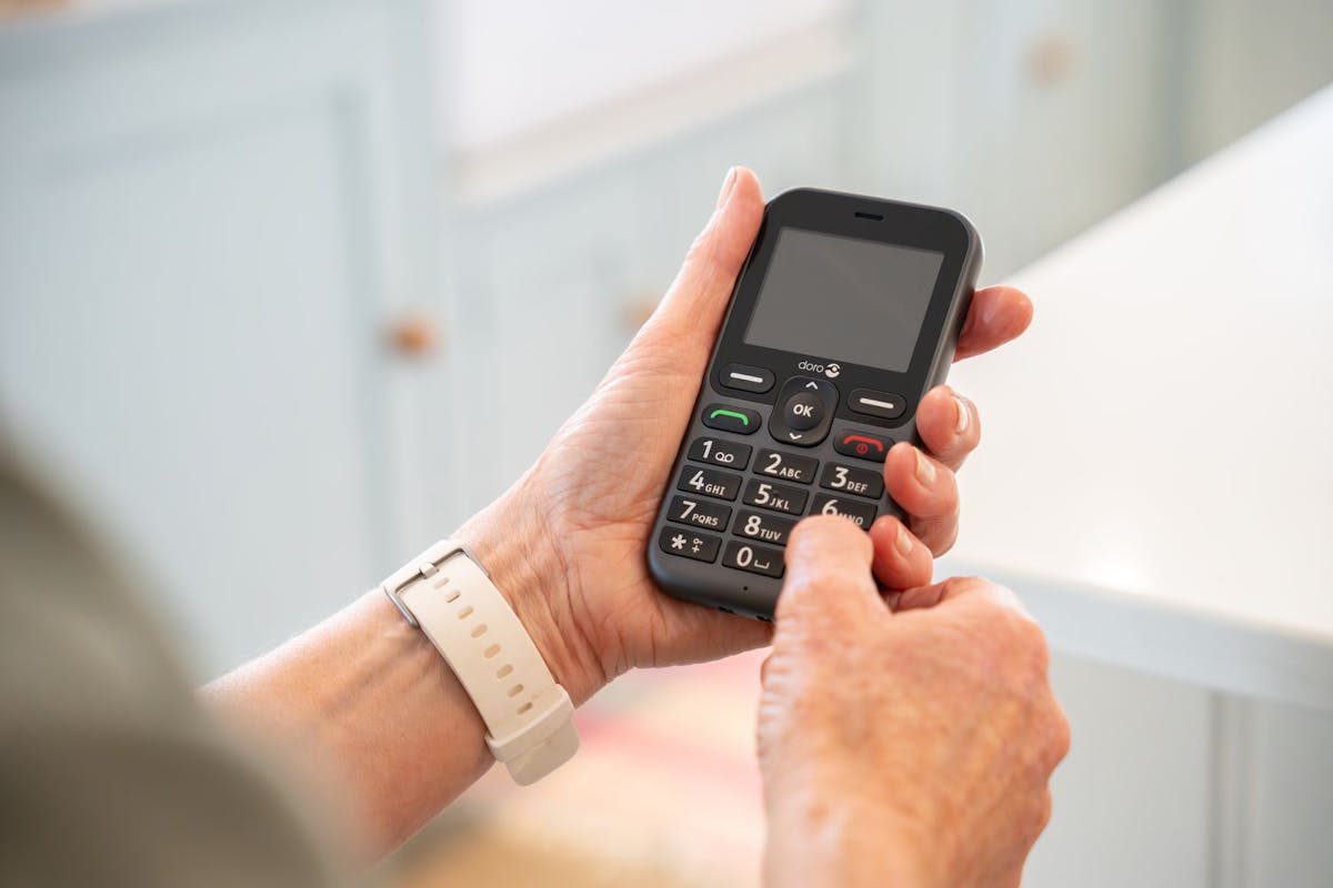 Doro Leva L10 Grp Oemsf | 4g Bar Phone | Classic Design | Enhanced Ease Of Use-7