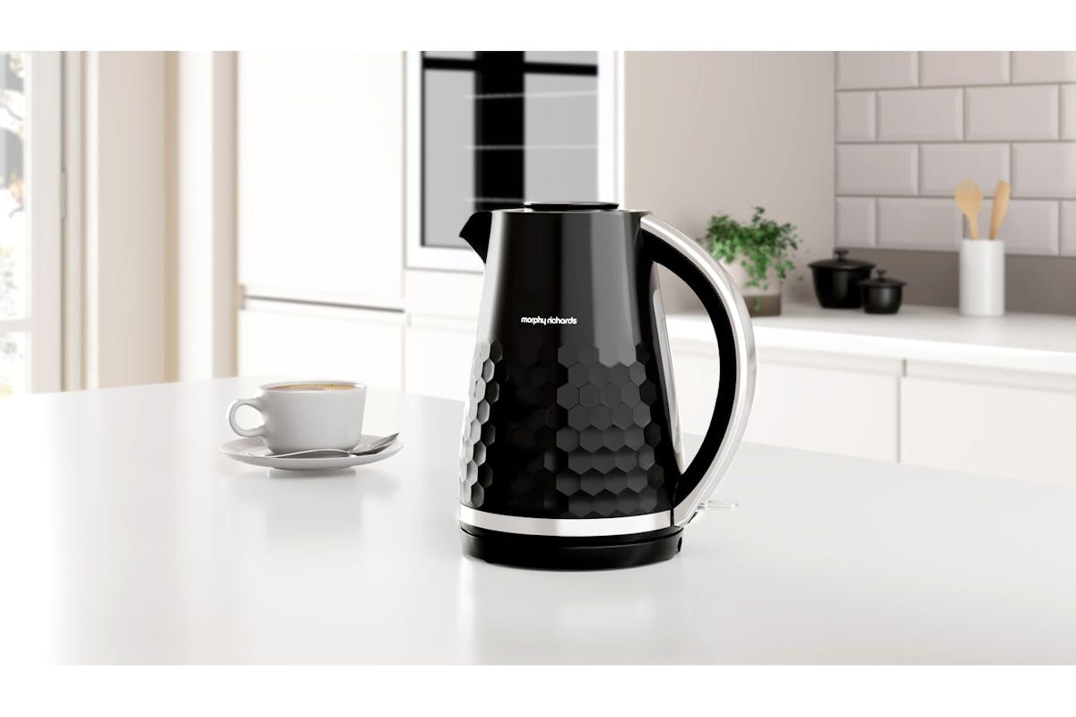 Morphy Richards 1.5L Hive Jug Kettle | Black | 108271-2