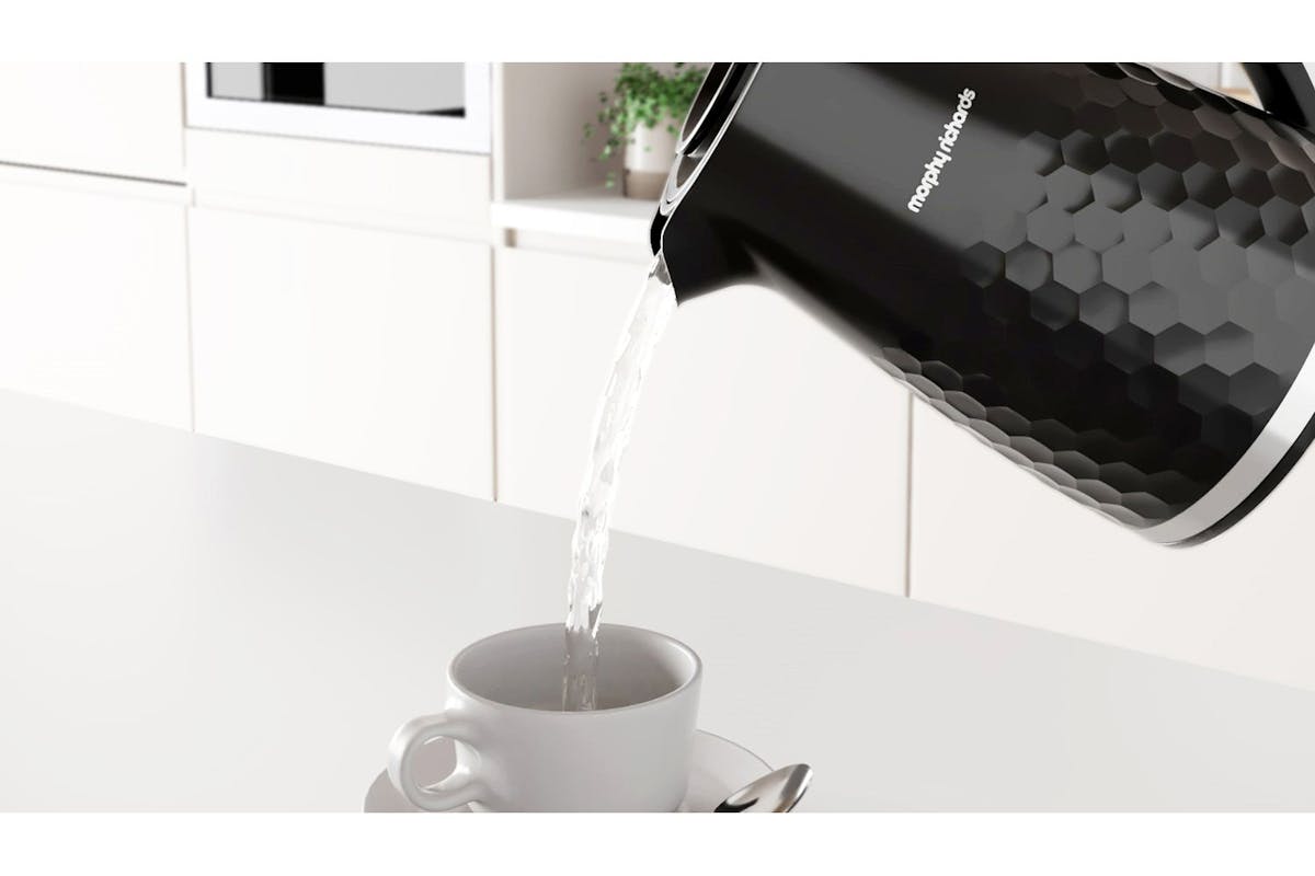 Morphy Richards 1.5L Hive Jug Kettle | Black | 108271-3