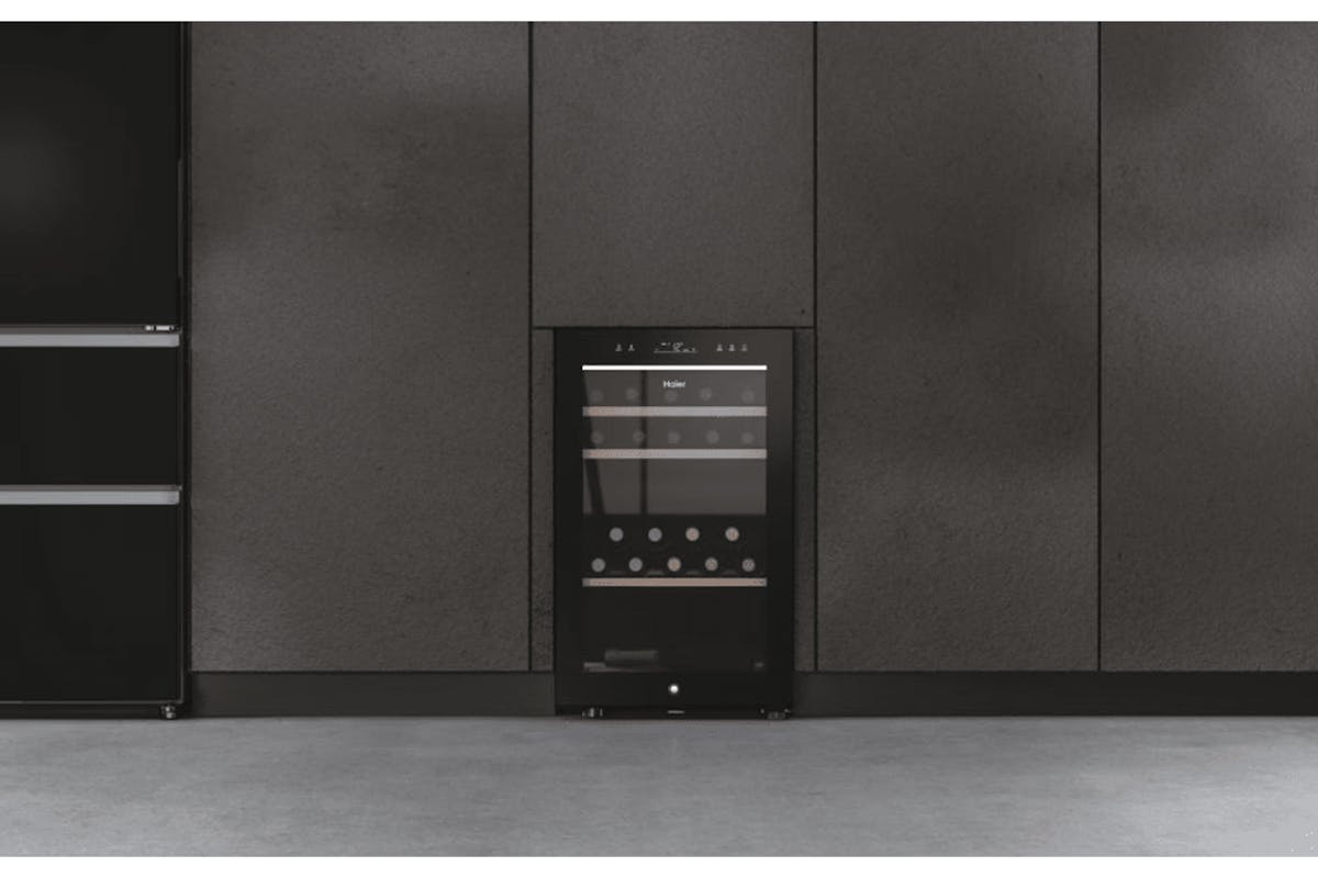 HAIER WINE BANK 50 SERIES 7 (42-BOTTLE) | HWS42GDAU1(UK)-12