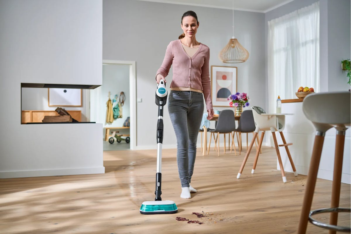 Bosch Rechargeable 2 in 1 Vacuum and Mop Unlimited 7 Aqua | White-13