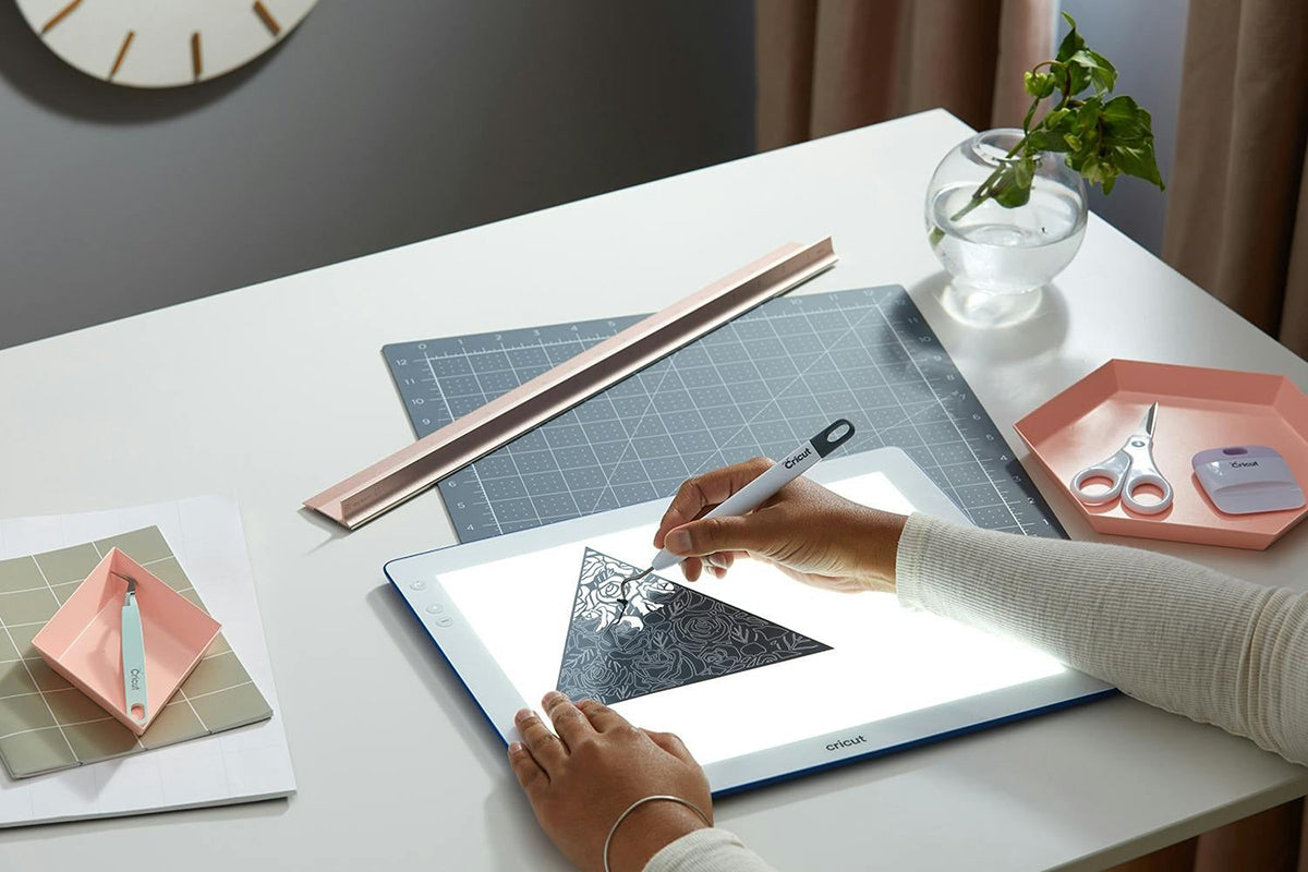 Cricut Brightpad Go-6