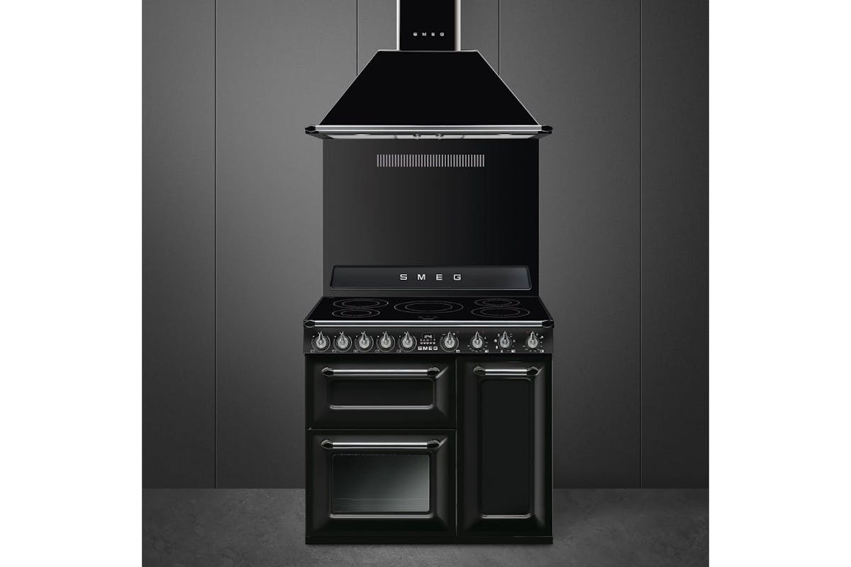 Smeg Victoria 90cm Freestanding Single Cooker | TR93IBL2 | Black-2