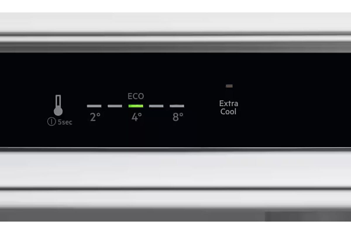 Electrolux 600 Series Integrated Larder Fridge | KRD6DE18C-3
