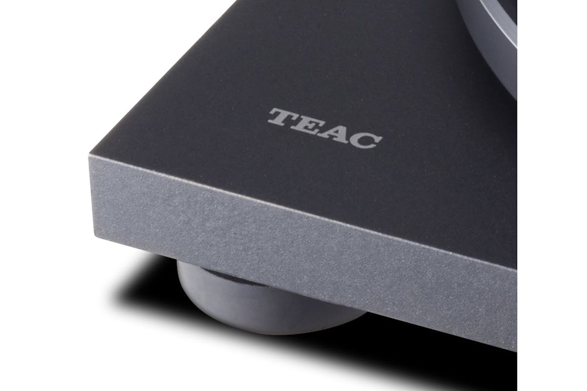 Teac Bluetooth Turntable | Hi-fi Audio | Engineered Wood | Black-4