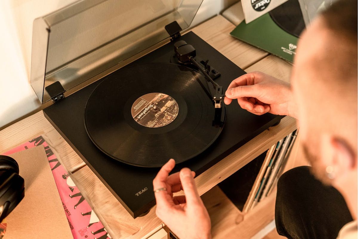 Teac Bluetooth Turntable | Record Player | Black-8