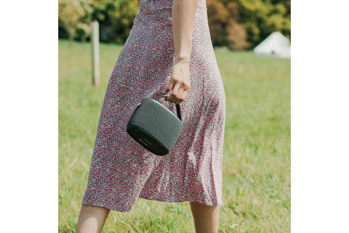 Pure Woodland Portable Bluetooth Speaker with Radio | Green-7