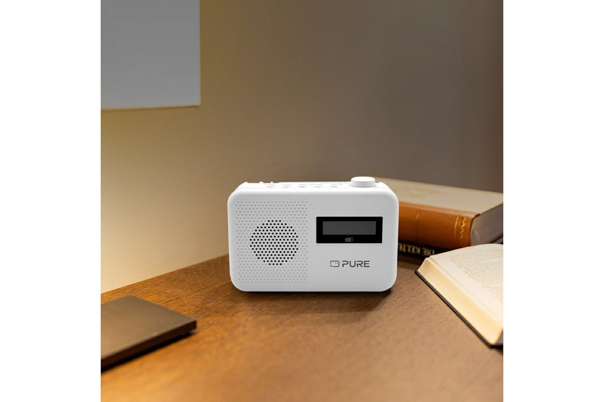 Pure Elan One2 Portable Radio with Bluetooth | White-8