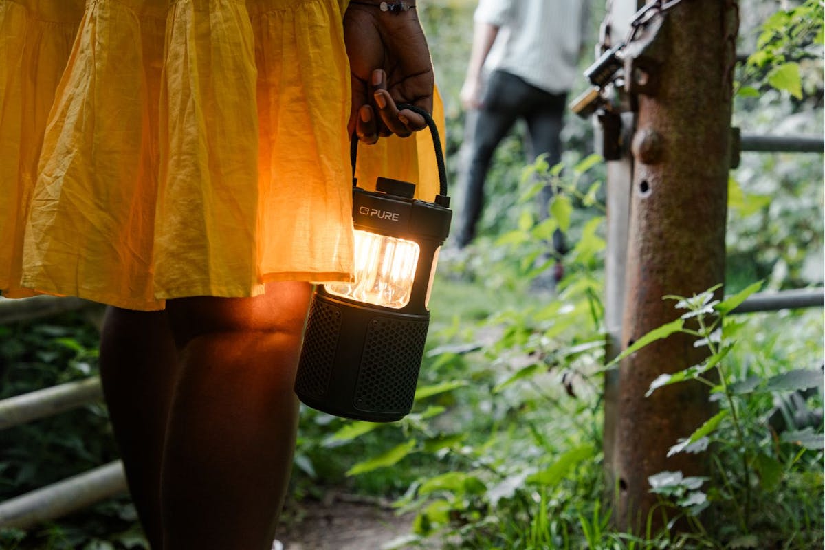 Pure Woodland Glow Bluetooth Speaker with Led Lamp | Green-8