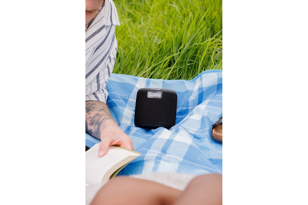Pure Woodland Mini Bluetooth Speaker with Radio | Black-6