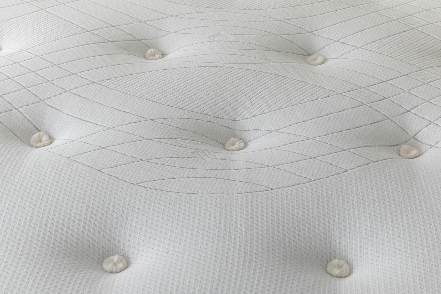 Silentnight | Gold Mattress | Double | 4ft6-5