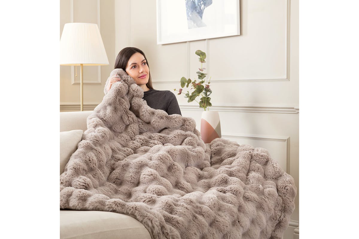 Dreamland Hygge Days Luxury Faux Fur Warming Throw | Mocha | 26042-2
