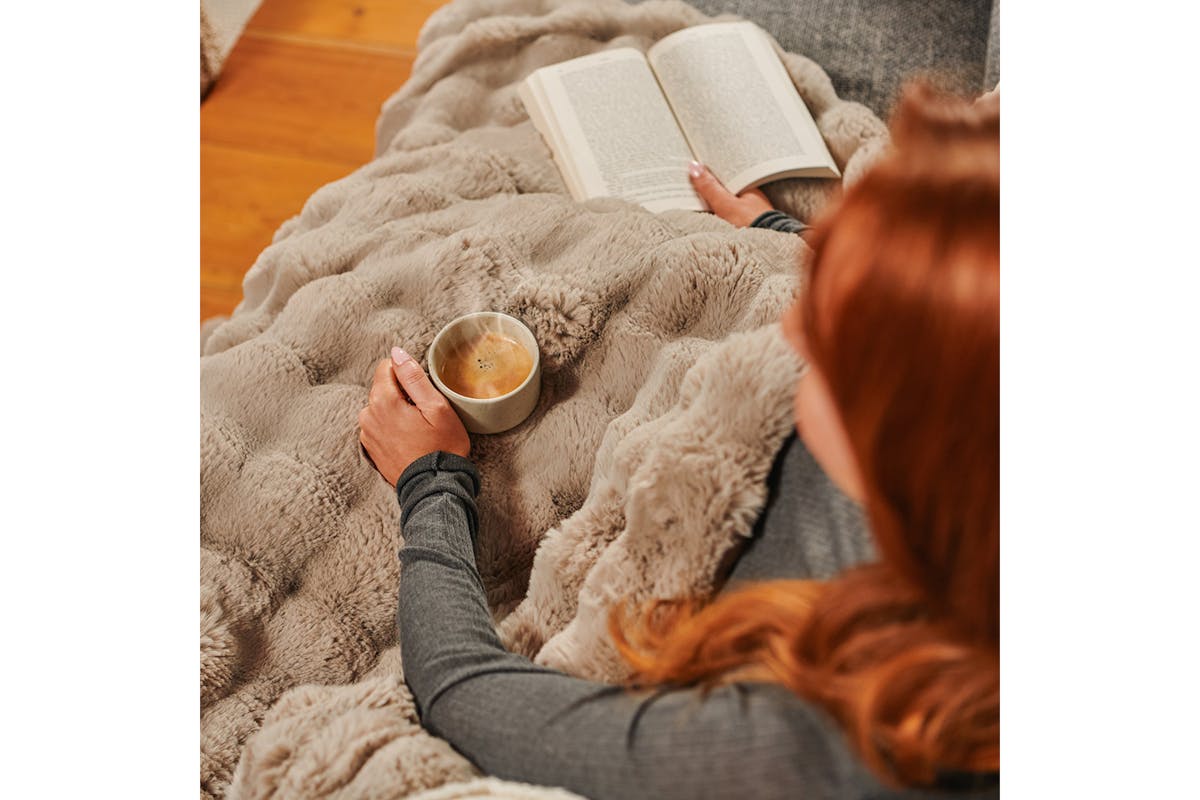 Dreamland Hygge Days Luxury Faux Fur Warming Throw | Mocha | 26042-5
