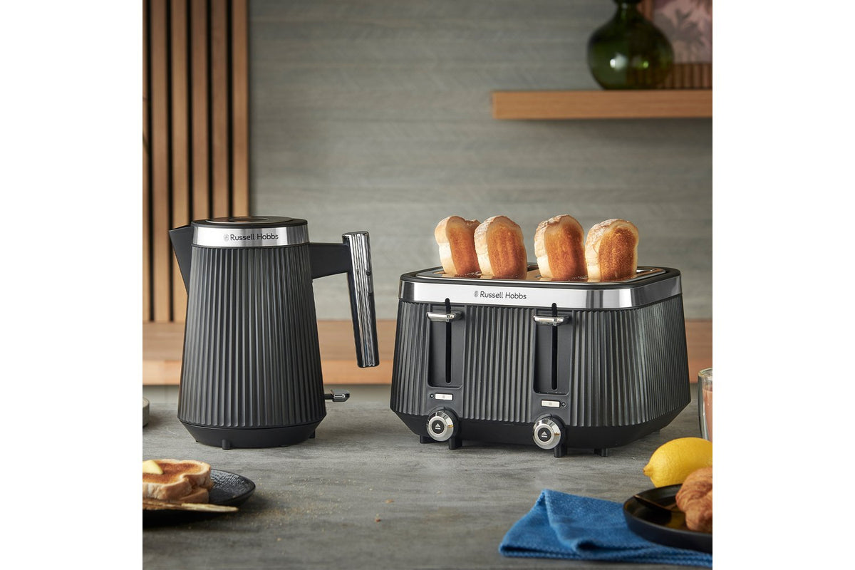 Russell Hobbs 1.7L Bronte Kettle | 26750 | Black-16