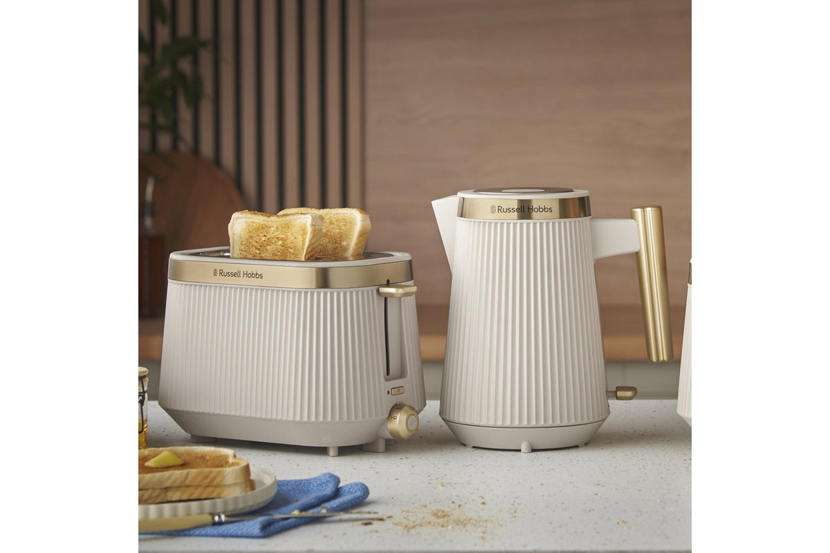 Russell Hobbs 1.7L Bronte Kettle | 26751 | Stone-8