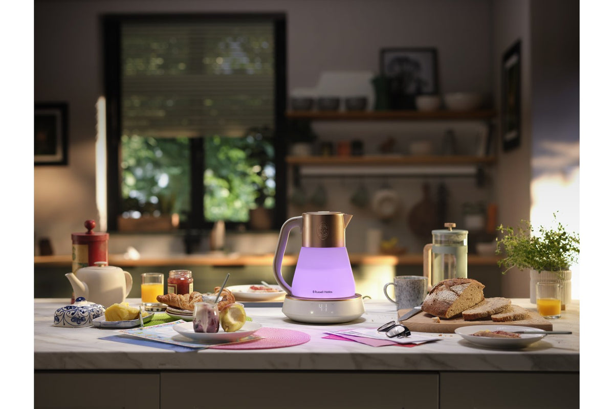 Russell Hobbs 1.7L Calm Kettle | 27450 | White/Copper-10
