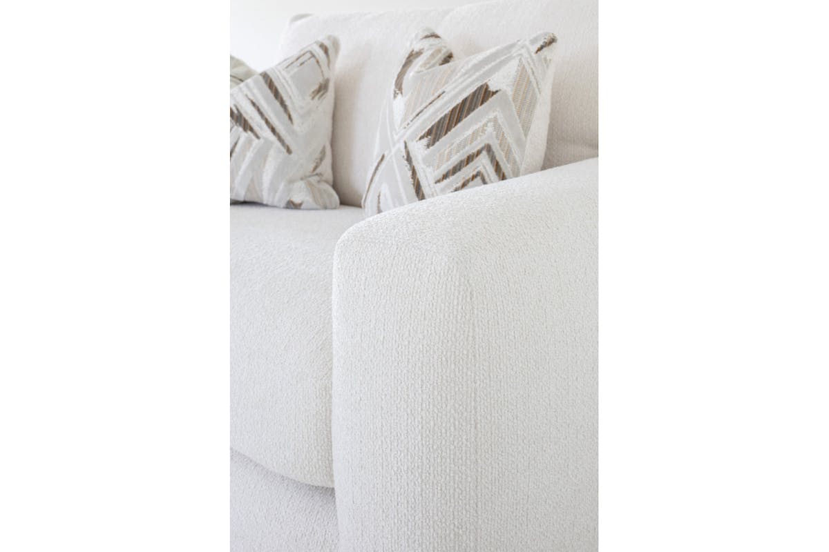 Rosco Loveseat  | White-4