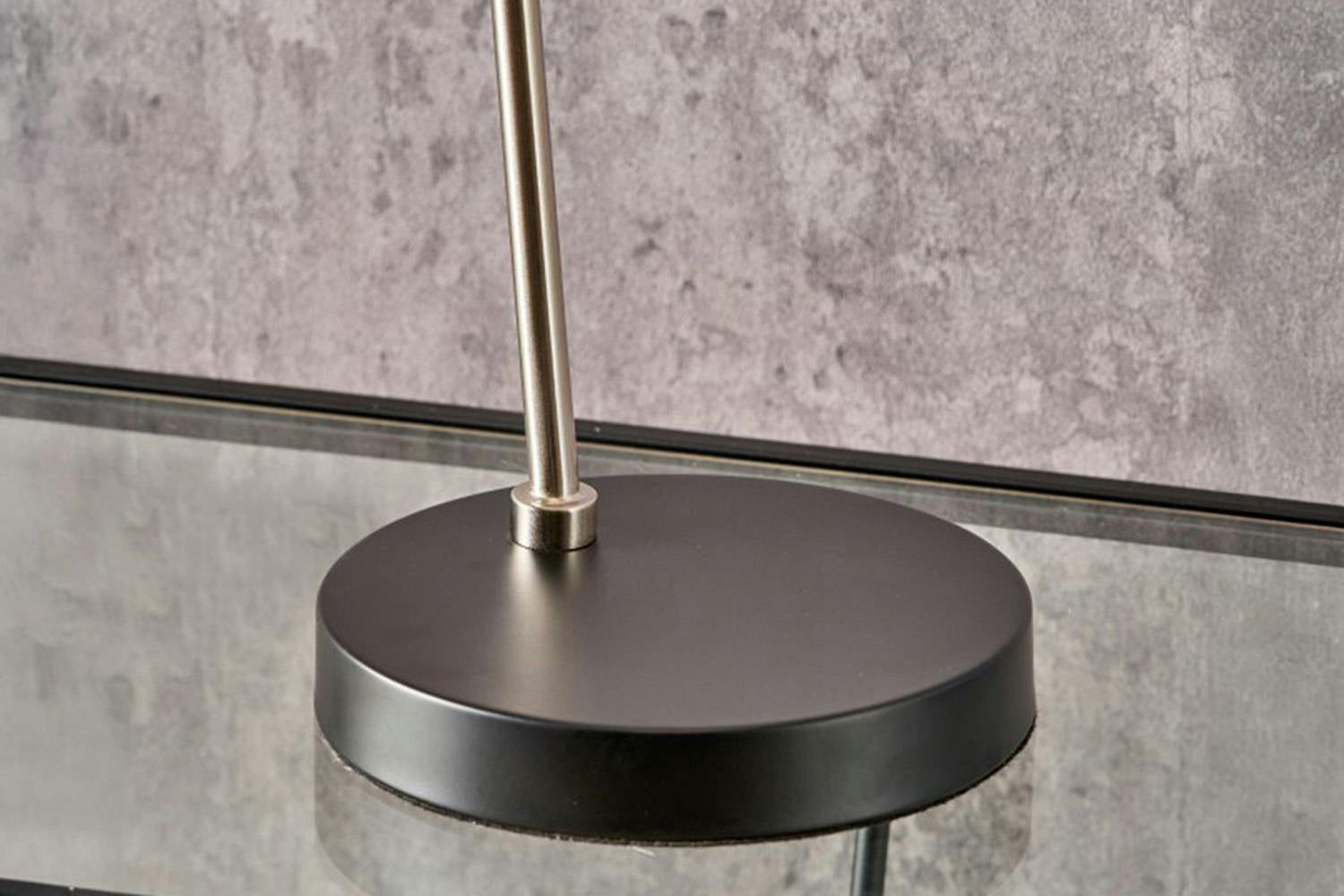 Benedict Metal Table Lamp | Black/Silver-8