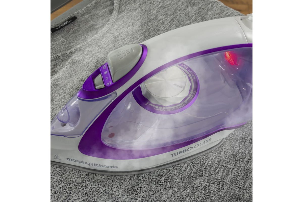 Turbo Glide Iron | Steam Iron | Ceramic Soleplate | 2800 Watt-8