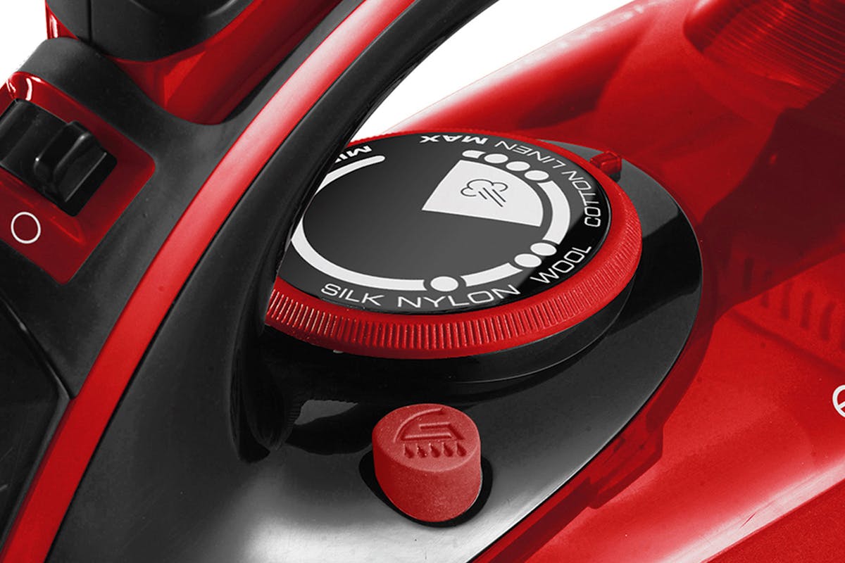 Morphy Richards 2400W Easy Charge Cordless Iron | 303250-5