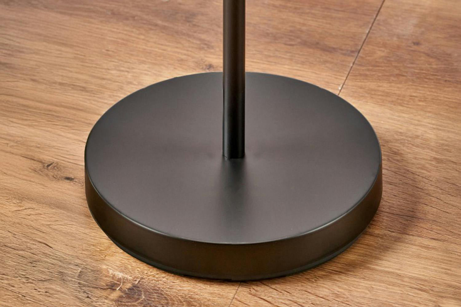 Benedict Metal Floor Lamp | Black/Silver-8