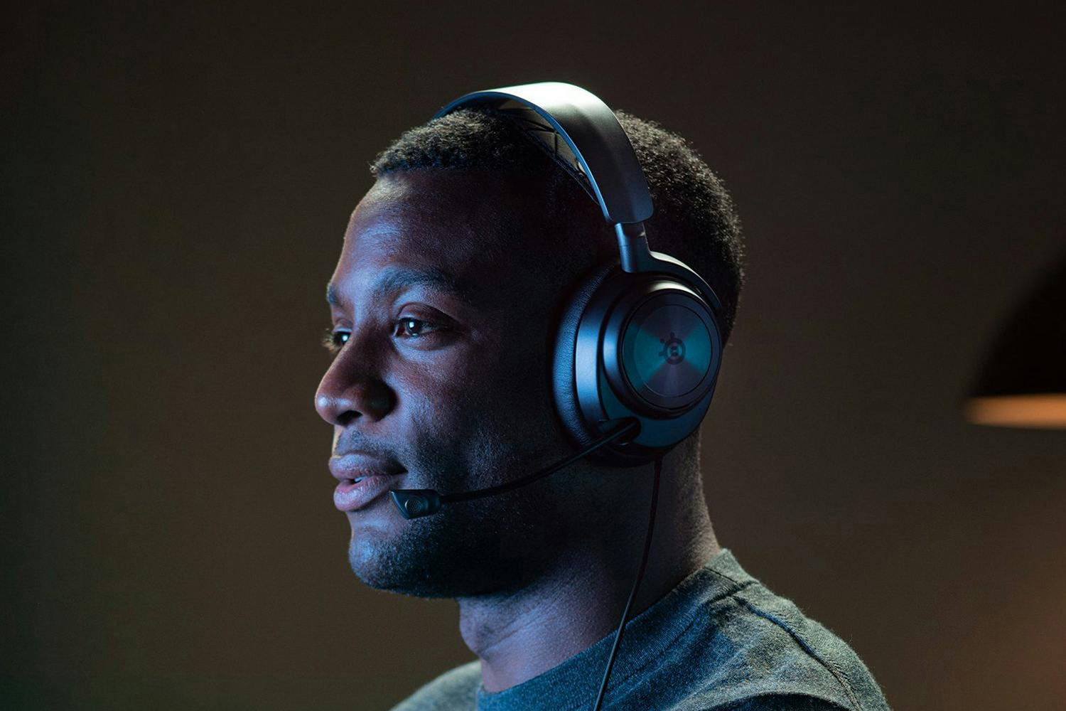 Steel Series Arctis Nova Pro Wired Gaming Headset-2
