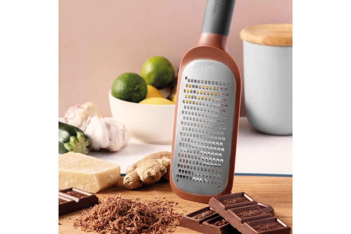 Berghoff Coarse Paddle Grater | Kitchen Gadget | Stainless Steel | Red-2