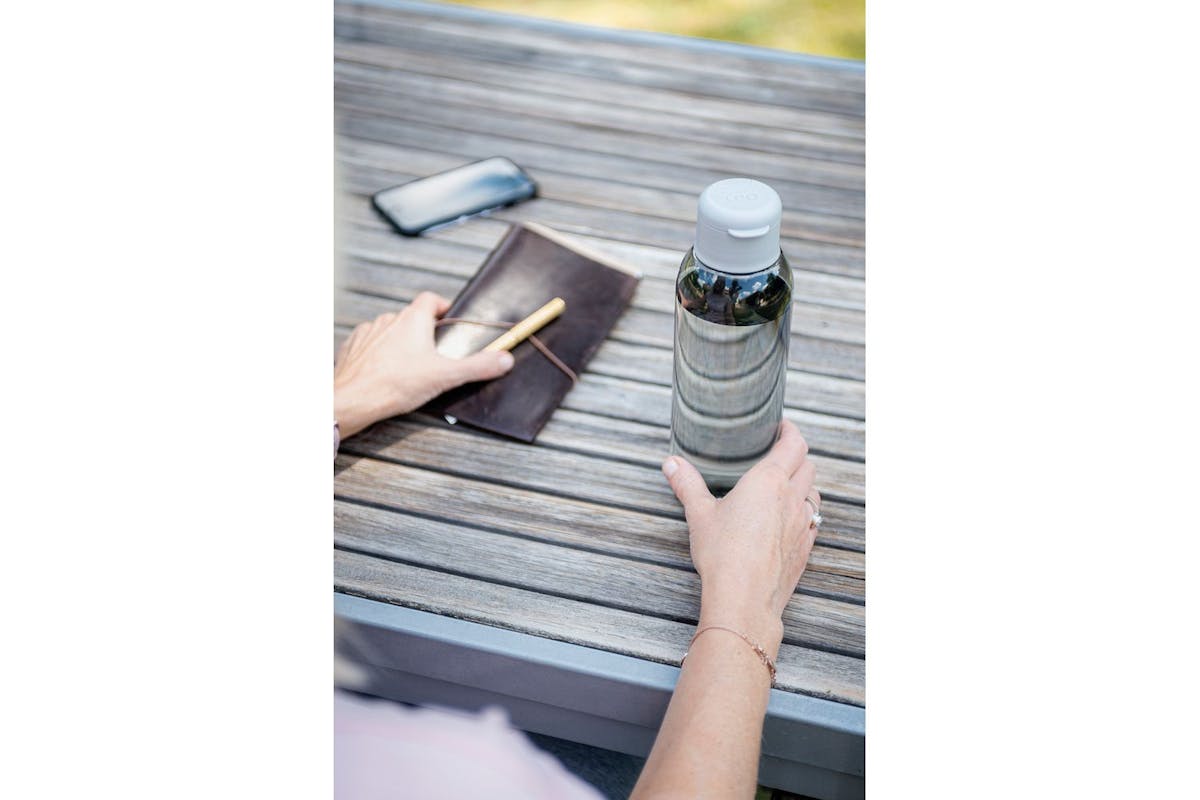 Berghoff Water Bottle | Grey | Tritan | 0.75l-3