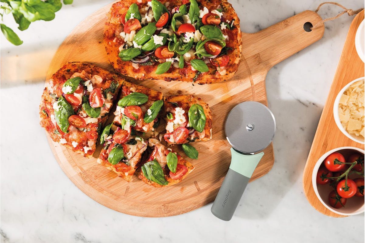 Berghoff Pizza Cutter | Stainless Steel | Green-3