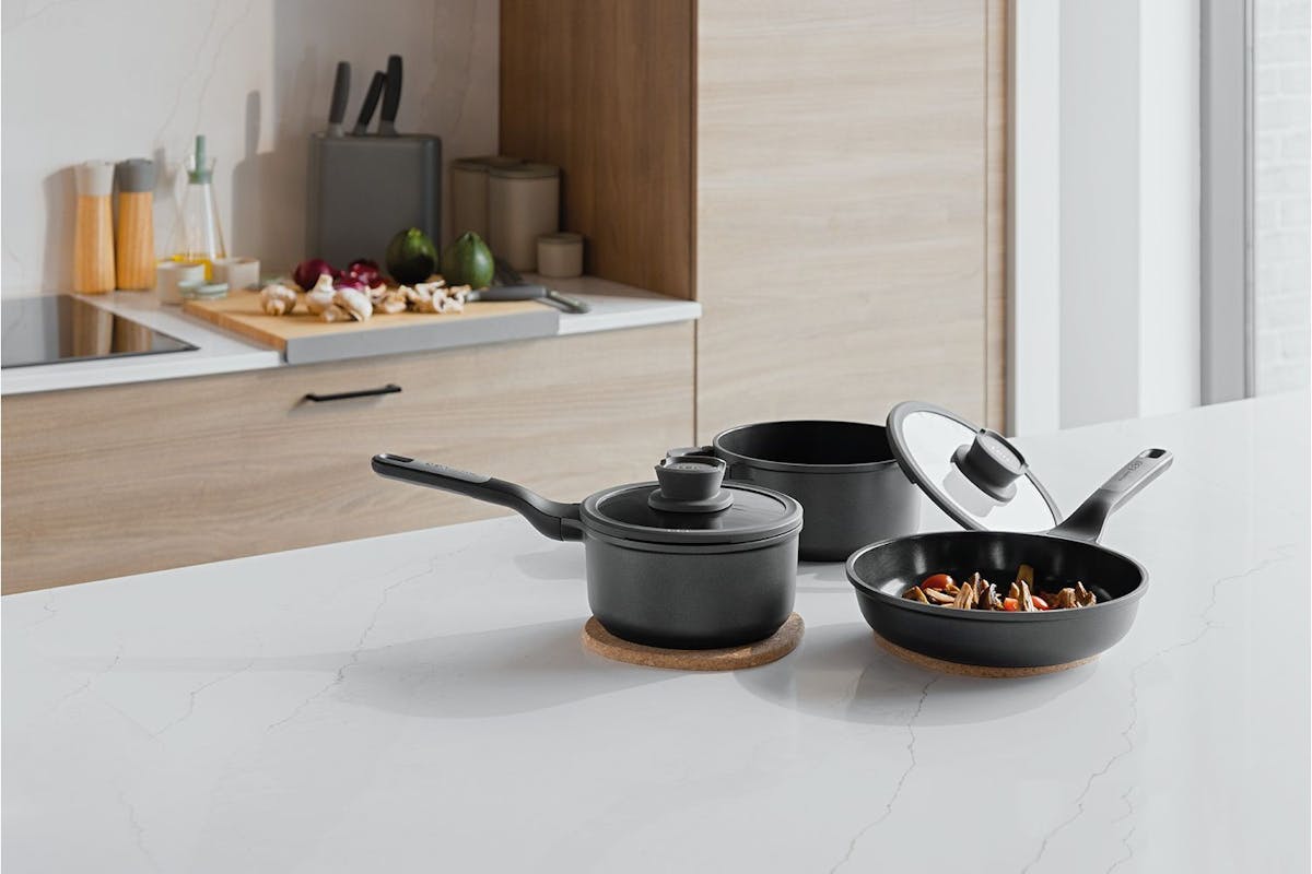 Berghoff 5 Pc Cookware Set Moonmist | Cookware Set | Recycled Cast Aluminium | 18 Cm, 20 Cm, 24 Cm-4