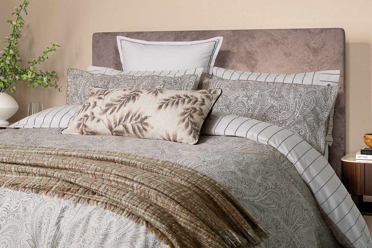 Bedeck Of Belfast | Avita Duvet Cover Set | Charcoal | Super King-2