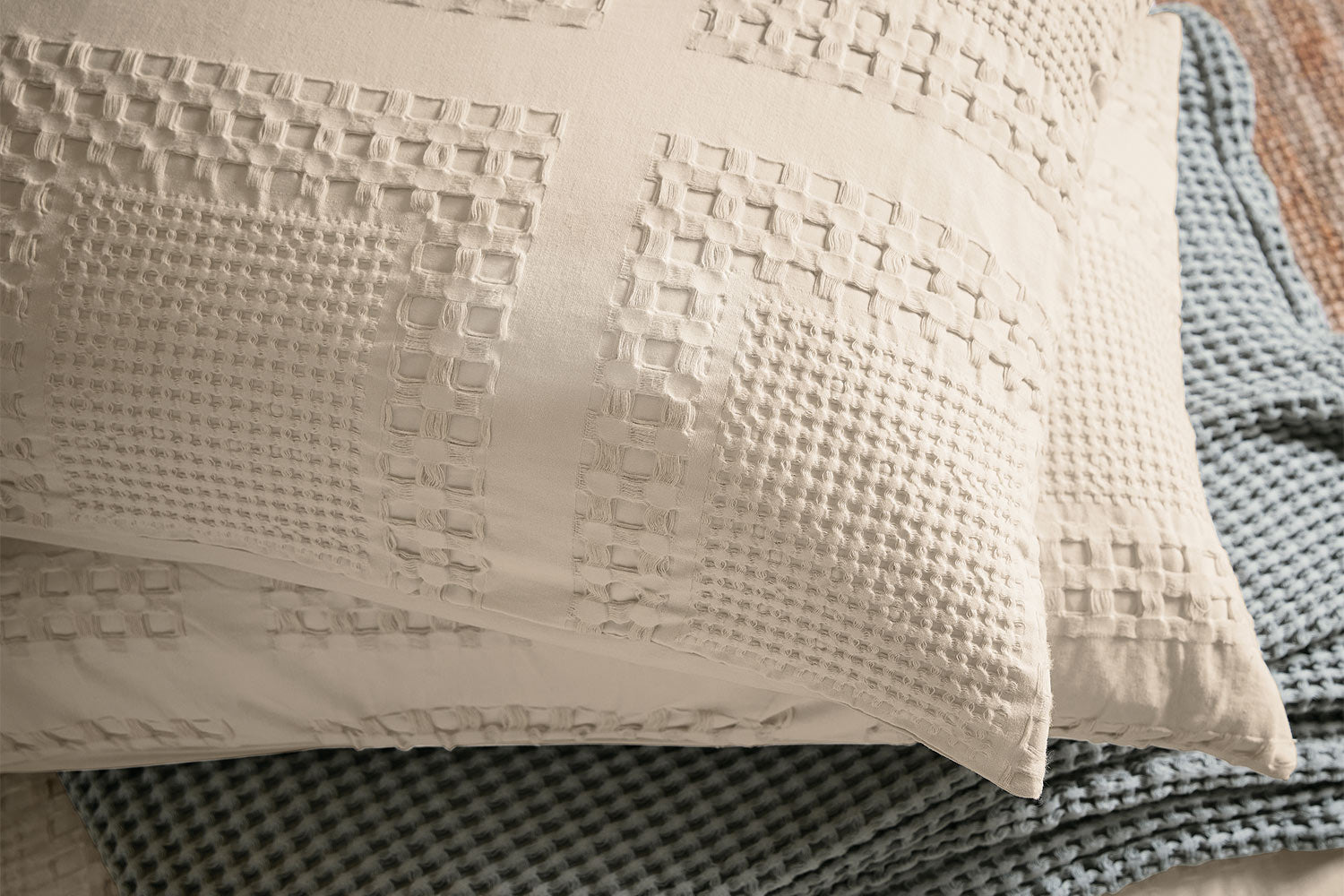 Murmur | Maeve Waffle Duvet Cover Set | Cream |  King-4