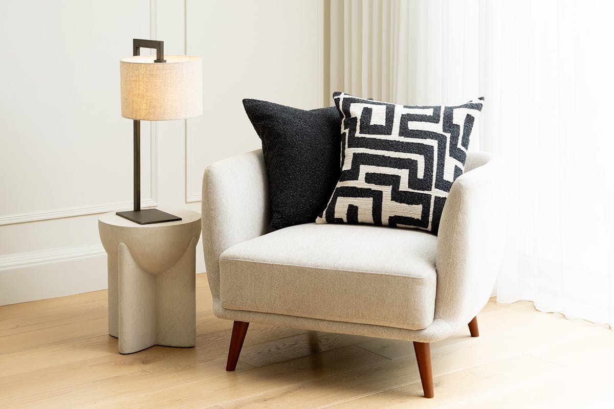 Revel Table Lamp | Natural/Bronze-2