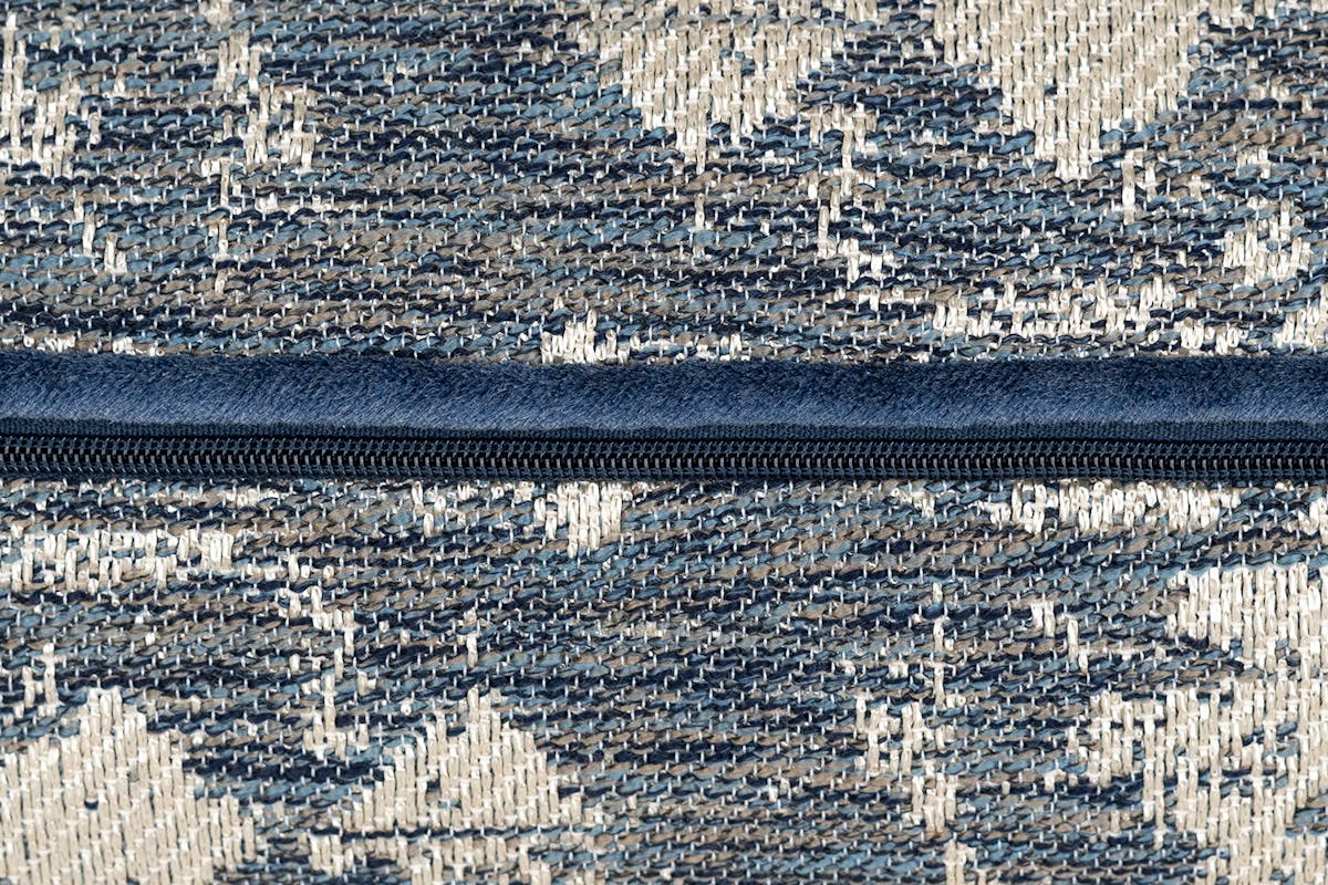 Joni Cushion | Blue/Silver | 43 x 43 cm-4