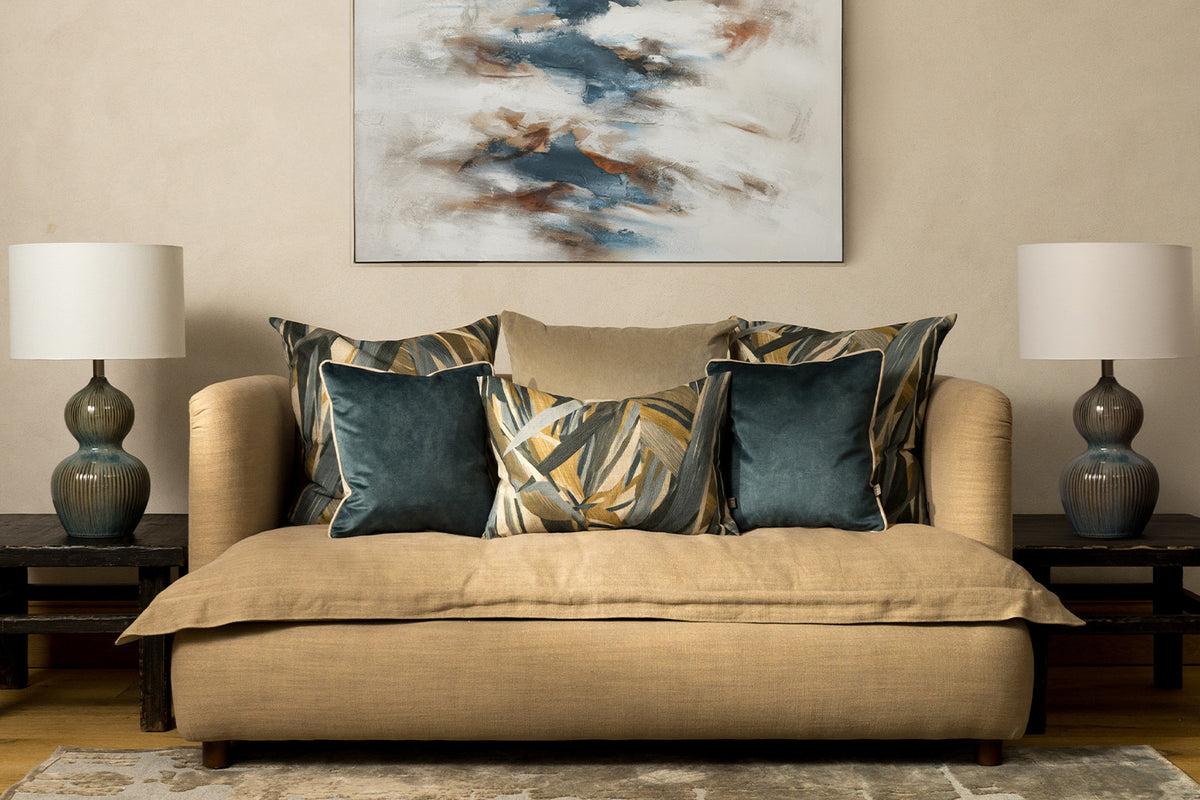 Elin Cushion | Natural/Blue | 40 x 60 cm-3