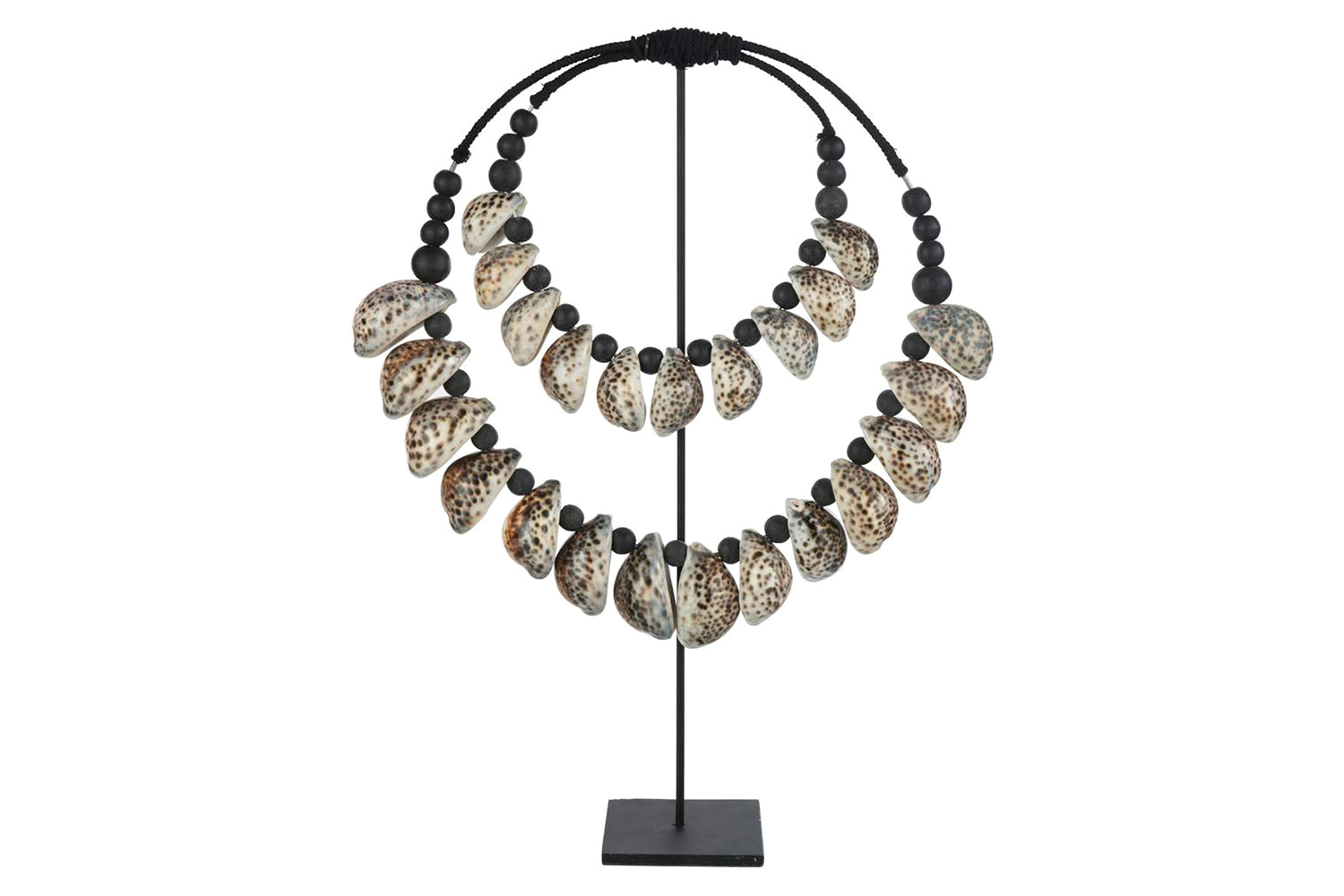 Decoration On Stand Shell | Black