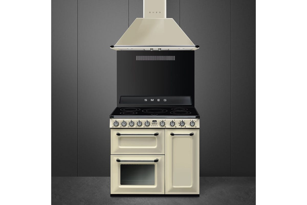Smeg Victoria 90cm Freestanding Single Cooker | TR93IP2 | Cream-2