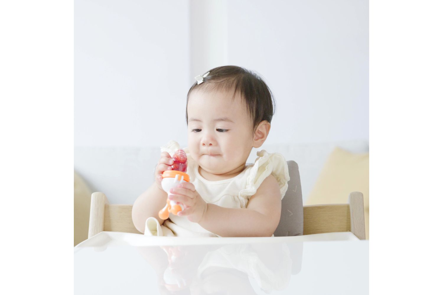 Fruuti Silicone Fruit Feeder-2