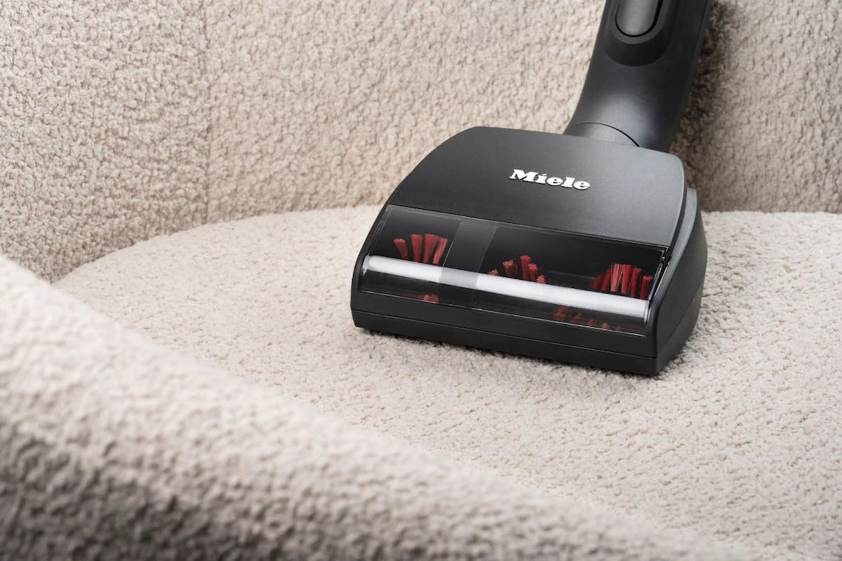 Miele Triflex HX2 Cat & Dog SOML0 Cordless Stick Vacuum Cleaner | TRIFLEXHX2C&D-2