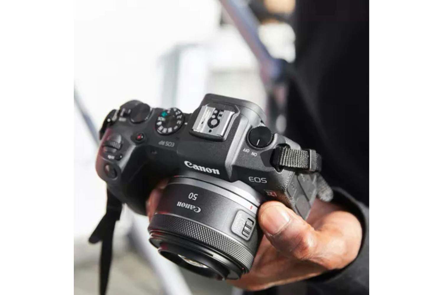 Canon RF 50mm f/1.8 STM Lens-8