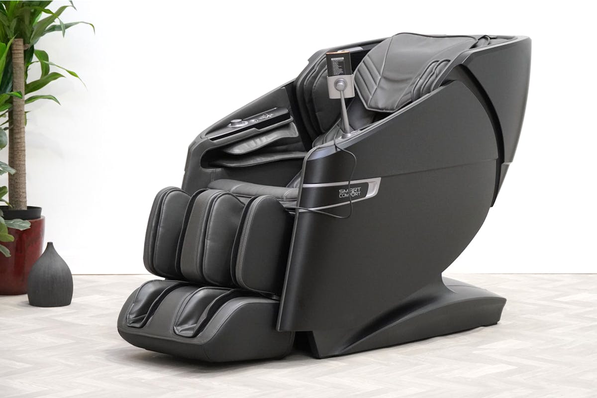Luna Massage Chair | Black-2